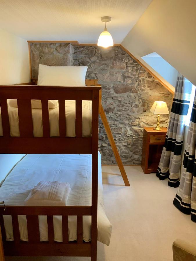 No 10 The Cottage Inverness Ngoại thất bức ảnh